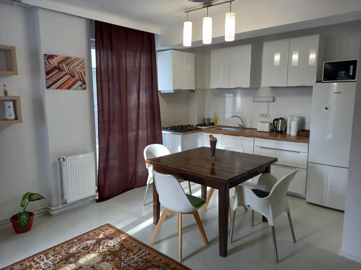 Pirate House Appartement Năvodari Buitenkant foto